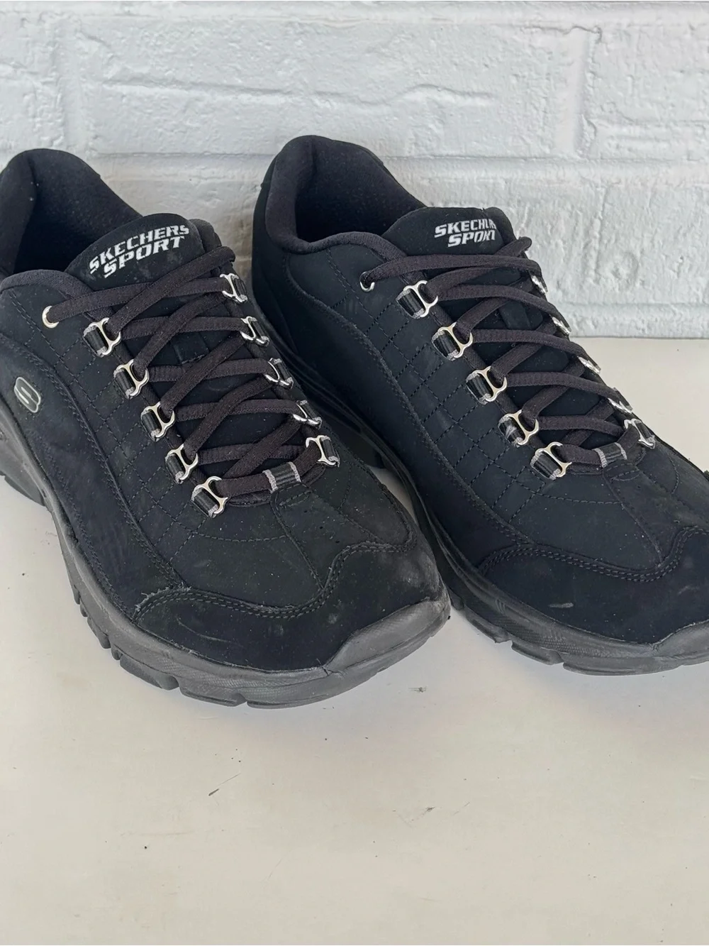 Skechers ✨black synergy